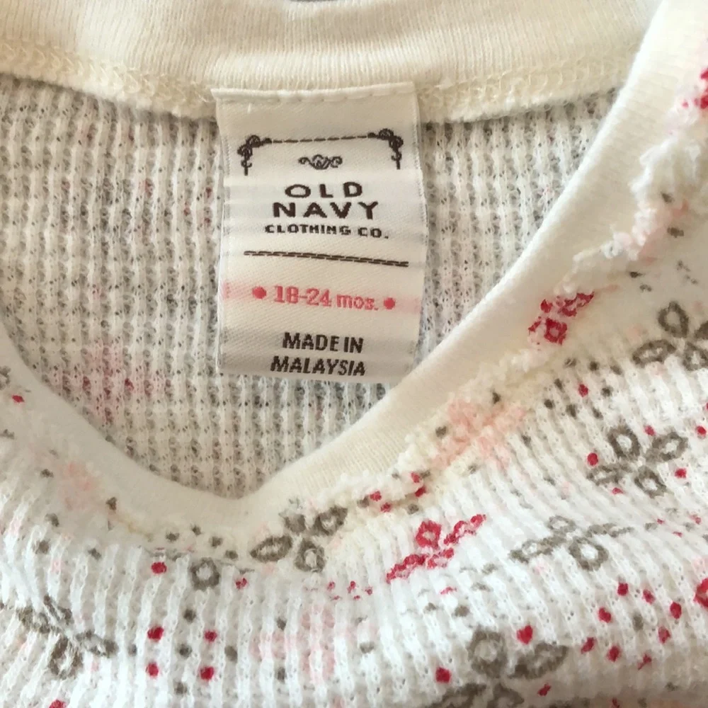 2007 Old Navy Babydoll Long Sleeve Top in Cream / Off White Size 18-24 months